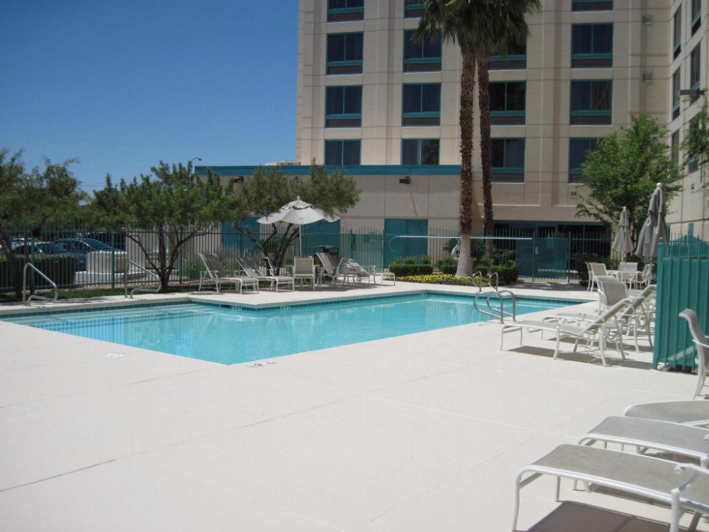 DoubleTree By Hilton Club Las Vegas Airport